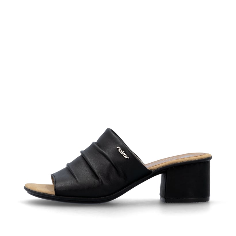 Schwarze Rieker Damen Pantoletten 64687-00 mit einer schockabsorbierenden Sohle. Schuh Außenseite.