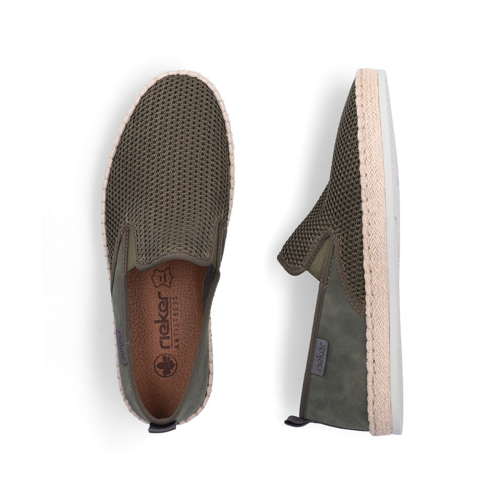 Mocassins Rieker verts pour homme B2661-54 avec bande élastique. Chaussure vue de dessus, couchée.