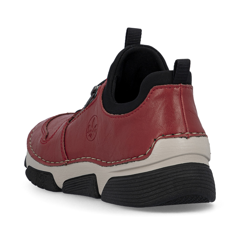 Mocassins Rieker rouges femme 45951-33 avec fermeture éclair décorative. Chaussure vue de l'arrière.
