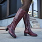 Rote Rieker Damen Hochschaftstiefel 77684-35 getragen