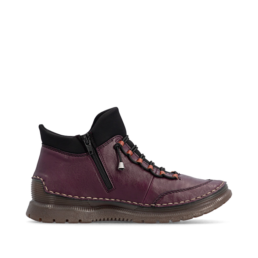 Brombeerfarbene Rieker Damen Kurzstiefel 53650-30 mit einem Reißverschluss. Schuh Innenseite.