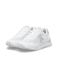 Weiße Rieker Damen Sneaker Low W2404-82 mit Schnürung sowie ultraleichter Sohle. Schuhpaar seitlich schräg.