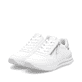 Weiße Rieker Damen Sneaker Low W2402-80 mit einem Reißverschluss. Schuhpaar seitlich schräg.