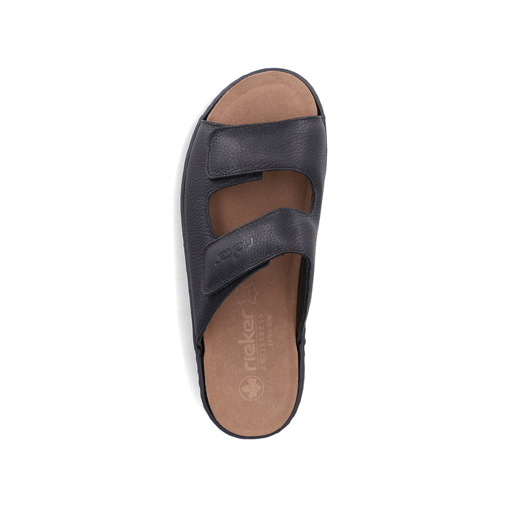 Schwarze Rieker Herren Pantoletten 20390-00 aus Glattleder mit Klettverschluss. Schuh von oben.