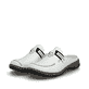 Weiße Rieker Damen Clogs 46393-80 mit Gummizug sowie extra weicher Decksohle. Schuhpaar seitlich schräg.