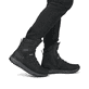 Schwarze Rieker Herren Schnürstiefel U0171-00 mit wasserabweisender TEX-Membran. Schuh am Fuß.