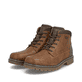 
Nougatbraune Rieker Herren Schnürstiefel 38810-25 mit einer robusten Profilsohle. Schuhpaar schräg.