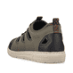 Grüne Rieker Herren Slipper 08665-54 mit Gummischnürung sowie Ziernähten. Schuh von hinten.
