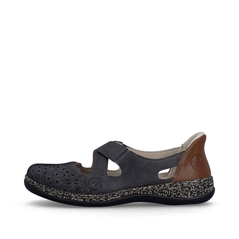 Graue Rieker Ballerinas 46352-45 aus Glattleder mit praktischer easy in Funktion. Schuh Außenseite.