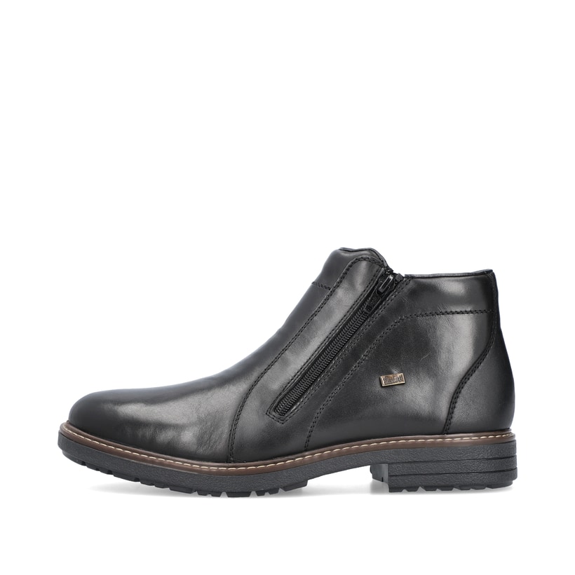 Schwarze Rieker Herren Kurzstiefel 33160-00 mit wasserabweisender TEX-Membran. Schuh Außenseite.