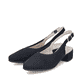 Schwarze Rieker Slingpumps 47060-00 mit Schnalle sowie einer leichten Sohle. Schuhpaar seitlich schräg.