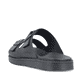 Tiefschwarze Rieker Herren Pantoletten 24290-00 mit einer Schnalle. Schuh von hinten.
