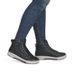 Baskets montantes Rieker noires pour femme W0164-00 en cuir lisse. Chaussure au pied.
