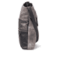 Sac bandoulière Rieker H1301-45 en gris avec finition métallisée, fermeture éclair et poche pour téléphone portable. Côté droit.