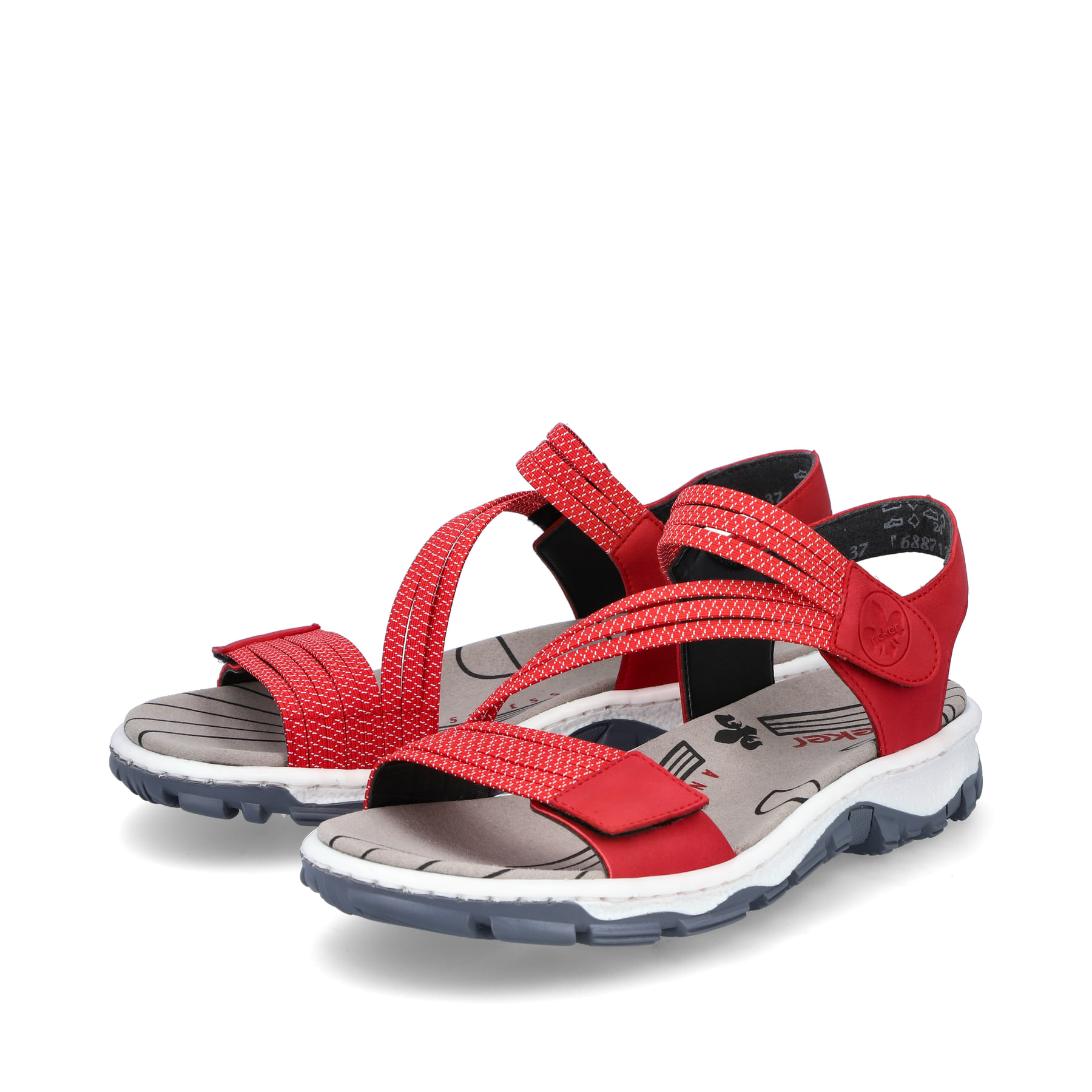 Rote Rieker Damen Trekkingsandalen 68871-33 mit einem Klettverschluss. Schuhpaar seitlich schräg.