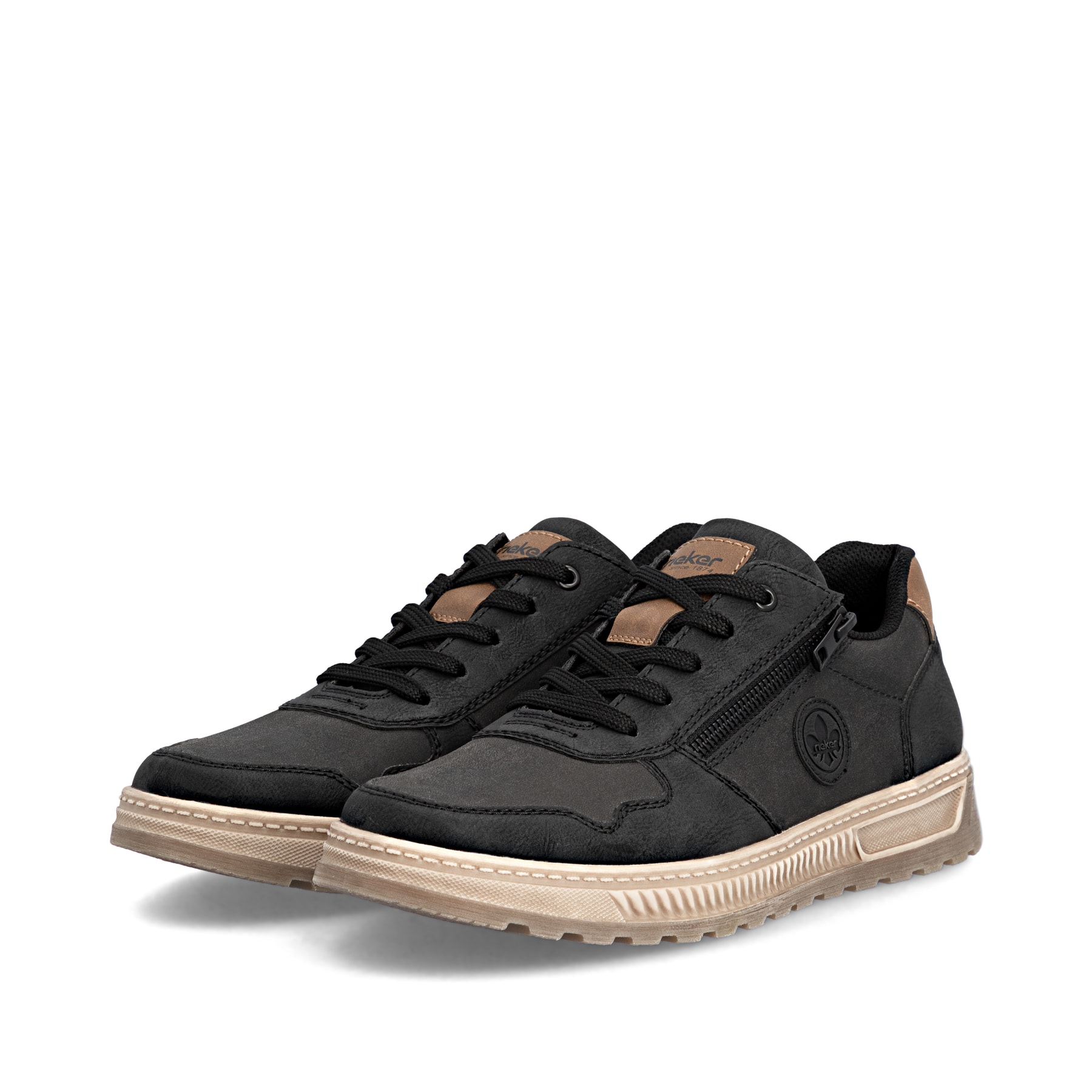 Baskets basses Rieker noires pour hommes 37029-01 avec fermeture éclair. Chaussures inclinées sur le côté.