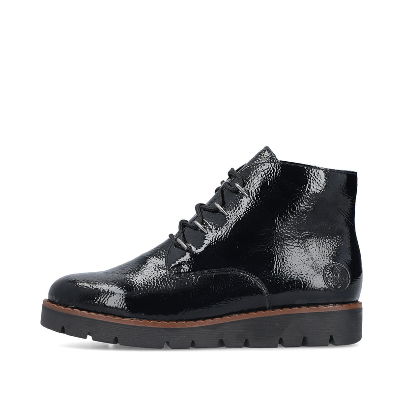 Blaue Rieker Ballerinas 44896-15 mit Klettverschluss sowie Löcheroptik. Schuh Außenseite gespiegelt.
