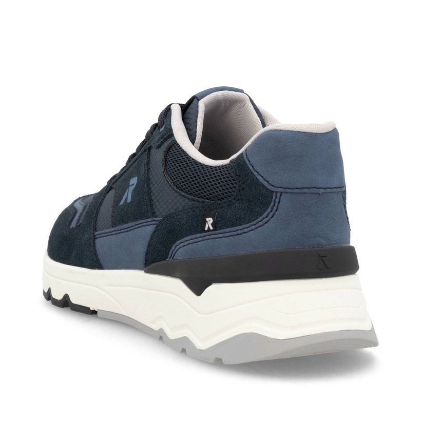 Blaue Rieker Herren Sneaker Low U0905-14 mit Schnürung sowie flexibler Sohle. Schuh von hinten.