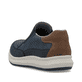 Blaue Rieker Herren Slipper 16952-14 mit einem Gummizug sowie der Extraweite H. Schuh von hinten.