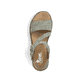 Grüne Rieker Keilsandaletten V7964-52 mit einem Klettverschluss. Schuh von oben.