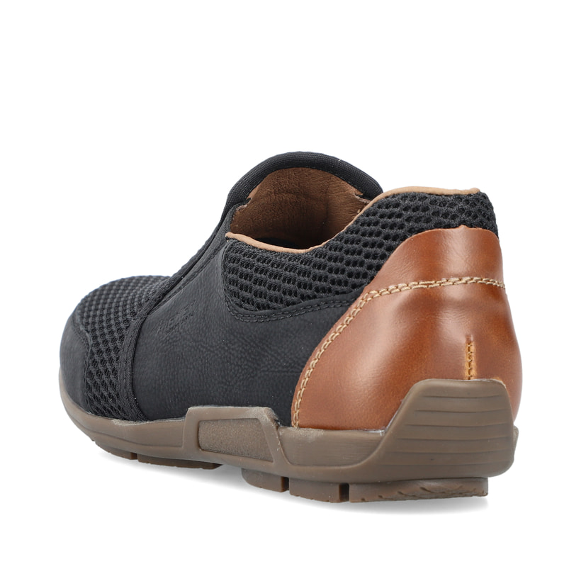 Schwarze Rieker Herren Slipper 09069-00 mit Gummizug sowie Komfortweite G 1/2. Schuh von hinten.