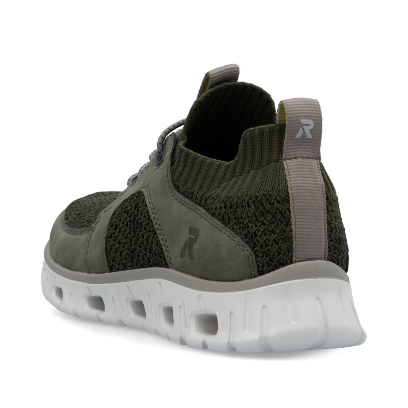 Grüne Rieker Herren Sneaker Low 04351-54 mit Gummizug sowie flexibler Sohle. Schuh von hinten.