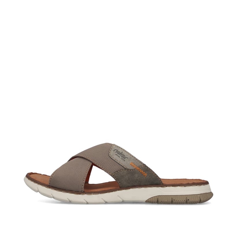 Beige Rieker Herren Pantoletten 25250-64 mit der Komfortweite G. Schuh Außenseite.