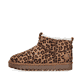 Braune Rieker Damen Kurzstiefel 99861-25 mit Leo-Print sowie der Komfortweite G. Schuh Außenseite.