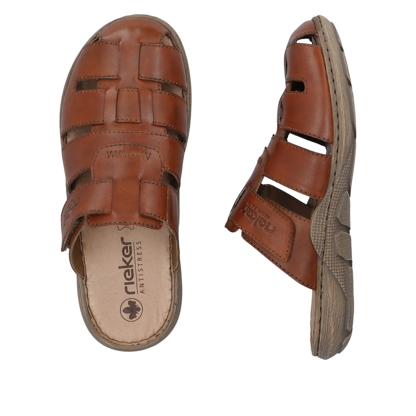 Braune Rieker Herren Pantoletten 22087-24 mit einem Klettverschluss. Schuh von oben, liegend.
