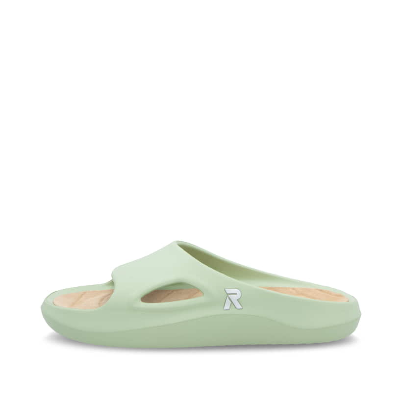 Grüne Rieker Damen Pantoletten W3350-52 mit flexibler und ultraleichter Sohle. Schuh Außenseite.