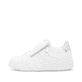 Baskets basses Rieker blanches pour femme W2605-80 avec fermeture éclair. Côté extérieur de la chaussure.