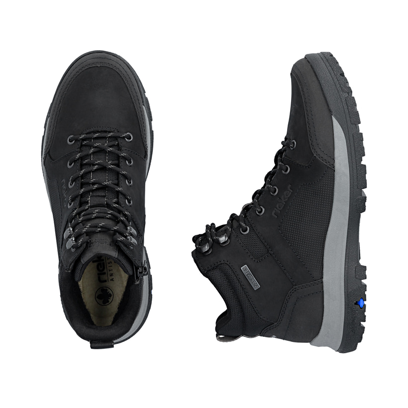 Schwarze Rieker Herren Schnürstiefel 30301-00 mit dem umdrehbaren Glacier Grip. Schuh von oben, liegend.