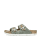 Grüne Rieker Damen Pantoletten 69850-52 mit Schnallen sowie einer leichten Sohle. Schuh Außenseite.