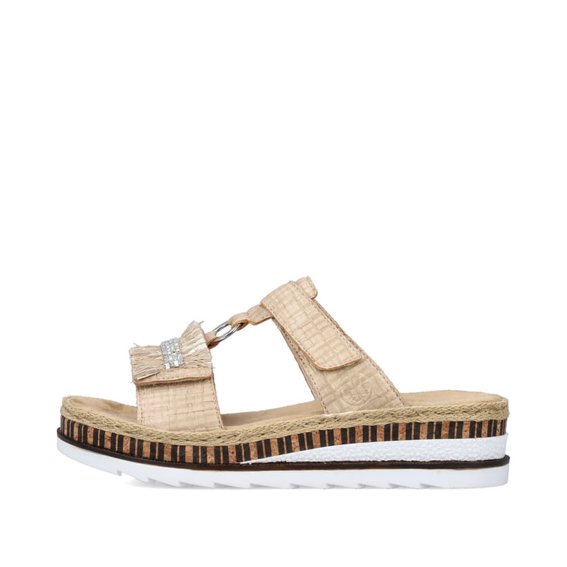 Cremebeige Rieker Damen Pantoletten V79K8-60 mit einem Klettverschluss. Schuh Außenseite gespiegelt.