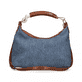 Rieker Damen Rucksack H1607-60 in Hellbeige aus Textil mit Reißverschluss. Rucksack getragen Knie.