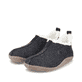 
Asphaltschwarze Rieker Damen Clogs 66350-00 sowie einer flexiblen und leichten Sohle. Schuhpaar schräg.
