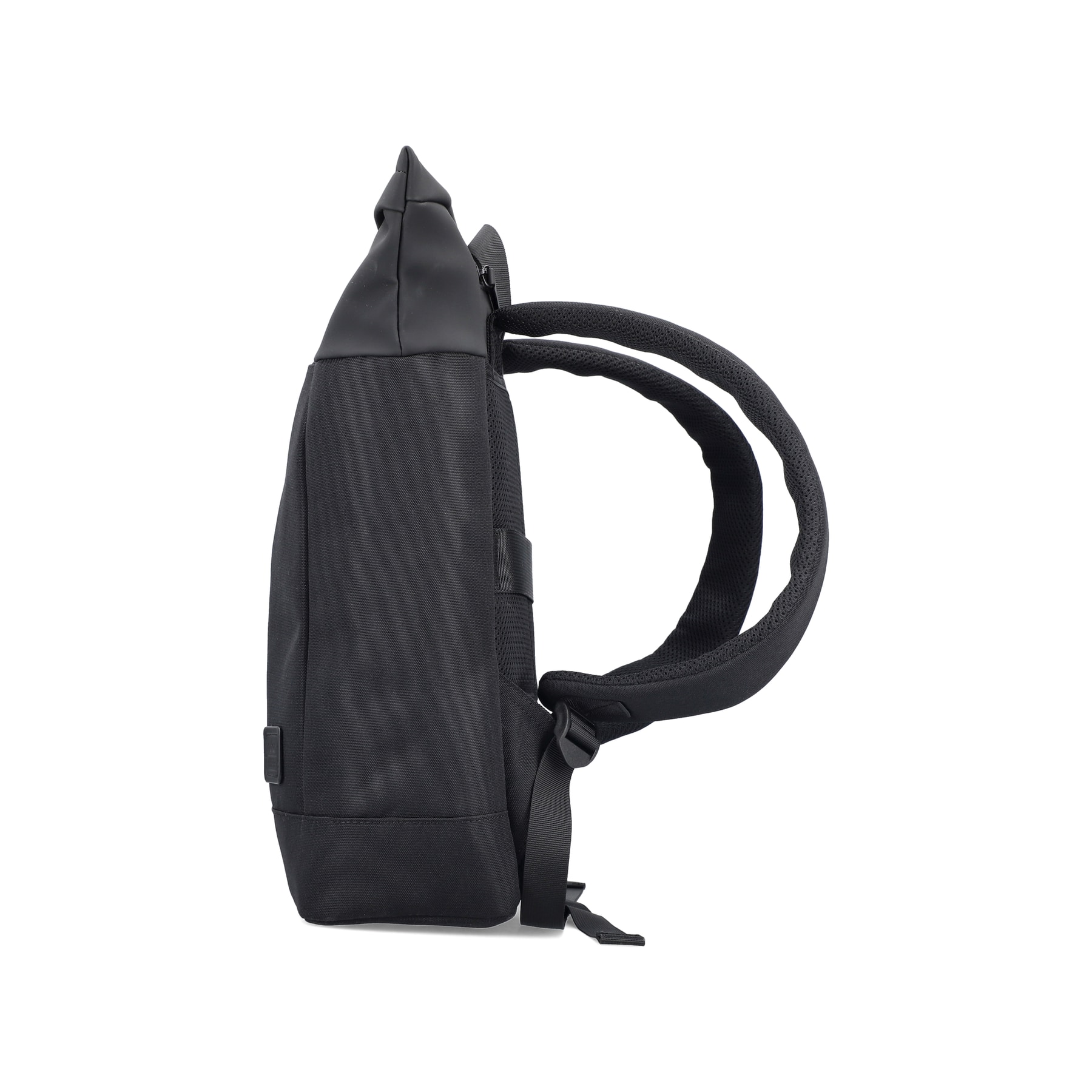 Sac à dos Rieker H5101-02 noir avec fermeture éclair, compartiment rembourré pour ordinateur portable et bretelles ajustable. Côté gauche.
