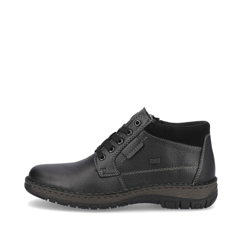 
Graphitschwarze Rieker Herren Schnürschuhe 05102-00 mit einer leichten Sohle. Schuh Außenseite
