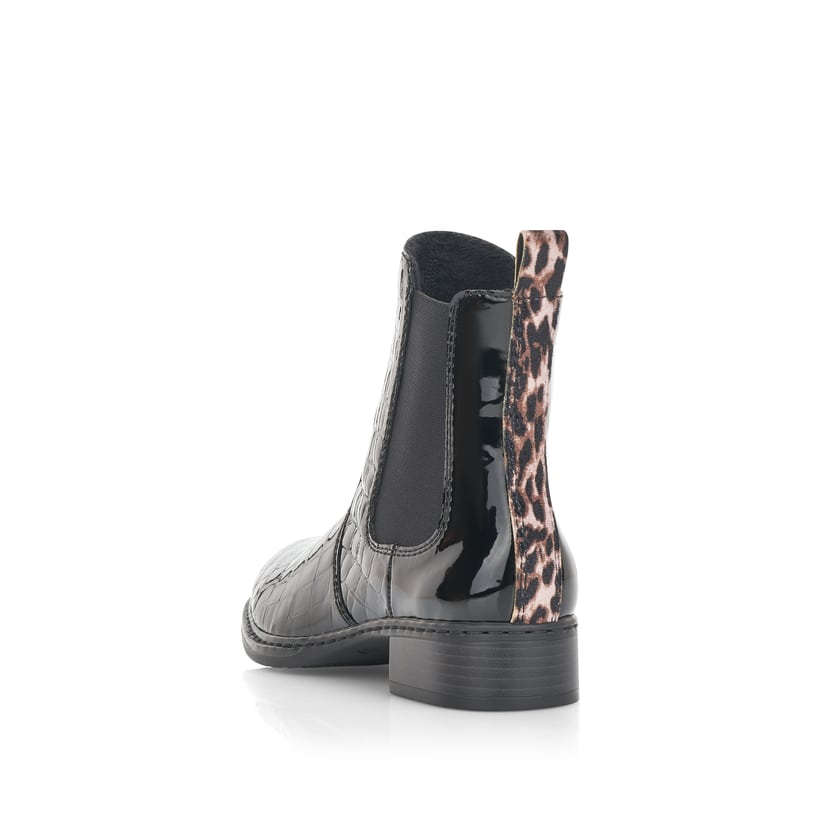 Urbanschwarze Rieker Damen Chelsea Boots 73494-00 mit Elastikeinsatz. Schuh von hinten.
