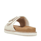 Weiße Rieker Damen Pantoletten V9582-80 mit trendigen Schnalle. Schuh von hinten.