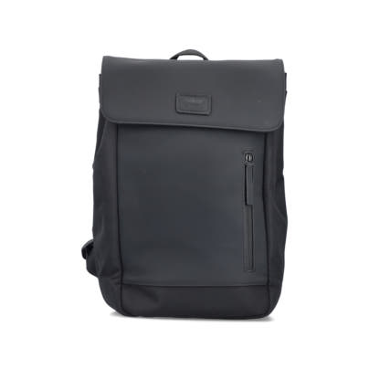 Rieker Rucksack H5100-01 in Schwarz mit Klettverschluss, gepolstertem Laptopfach und größenverstellbaren Schultergurten. Vorderseite.