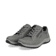 Graue Rieker Herren Schnürschuhe 03600-45 mit Reißverschluss sowie Extraweite H. Schuhpaar seitlich schräg.