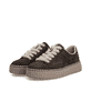 Braun-beige Rieker Damen Sneaker Low N9920-25 mit flauschigen Schnürsenkeln. Schuhpaar seitlich schräg.