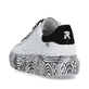 Baskets basses Rieker blanches pour femme W1201-83 en cuir lisse. Chaussure vue de l'arrière.