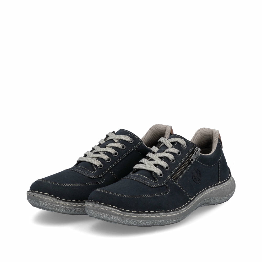 Blaue Rieker Herren Schnürschuhe 03030-14 mit Reißverschluss sowie Extraweite H. Schuhpaar seitlich schräg.