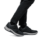Mocassins Rieker bleus homme 11051-14 en cuir suédé avec fermeture velcro. Chaussure au pied.