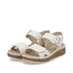 Beige Rieker Keilsandaletten 62760-60 mit trendigen Schnalle. Schuhpaar seitlich schräg.