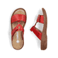 Rote Rieker Damen Pantoletten V2885-33 in Löcheroptik mit einem Klettverschluss. Schuh von oben, liegend.