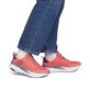 Rote Rieker Sport Damen Sneaker Low W4501-33. Schuh am Fuß.