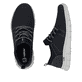 Mocassins Rieker noirs pour homme B7796-02 avec bande élastique. Chaussure vue de dessus, couchée.